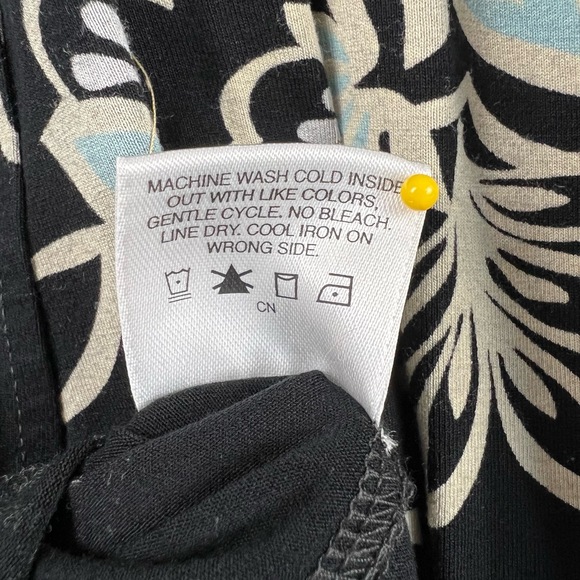 Hanna Andersson Skirt Womens Small Black Floral Flowy Casual Pull on Stretch - Picture 4 of 12